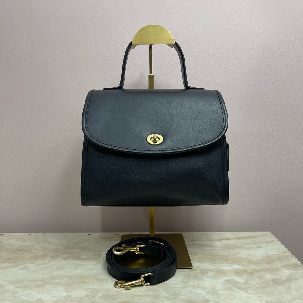 Vintage Coach Manor Bag